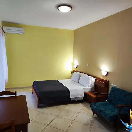 호텔 Poseidon 카리스토스