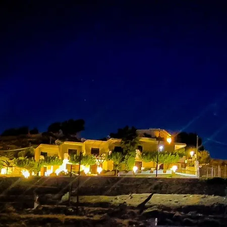 Poseidon Hotel 2*
