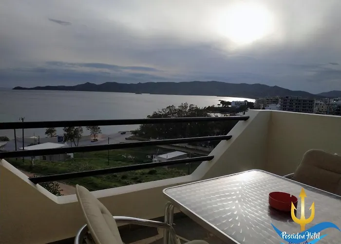 Poseidon 호텔 카리스토스