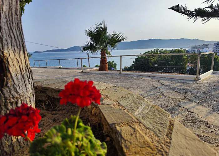 Poseidon 호텔 카리스토스